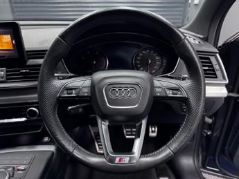 AUDI Q5 2.0 TDI 40 S line SUV 5dr Diesel S Tronic quattro Euro 6 (s/s) (