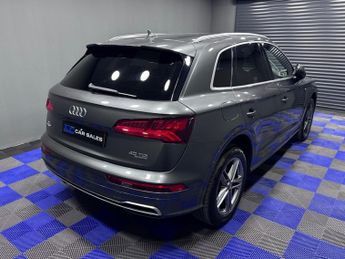 AUDI Q5 2.0 TDI 40 S line SUV 5dr Diesel S Tronic quattro Euro 6 (s/s) (