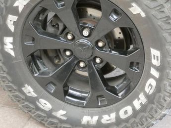 MITSUBISHI L200 2.5 DI-D Barbarian Pickup Double Cab 4dr Diesel Auto 4WD Euro 5 