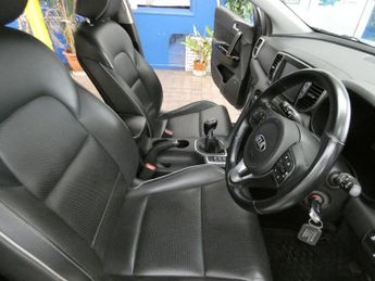 KIA SPORTAGE 1.7 CRDi 3 SUV 5dr Diesel Manual Euro 6 (s/s) (114 bhp)