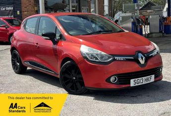 Renault Clio 0.9 TCe Dynamique S MediaNav Hatchback 5dr Petrol Manual Euro 5 