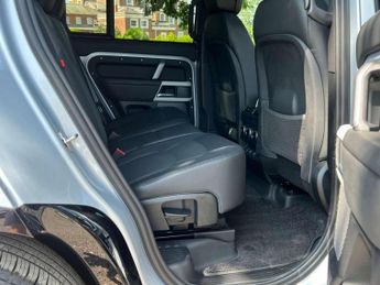 LAND ROVER DEFENDER 3.0 Defender X-Dynamic HSE D MHEV A 4WD 5dr