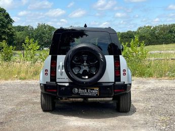LAND ROVER DEFENDER 3.0 Defender X-Dynamic HSE D MHEV A 4WD 5dr
