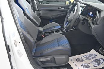 VOLKSWAGEN GOLF 2.0 TSI R Hatchback 5dr Petrol DSG 4Motion Euro 6 (s/s) (320 ps)