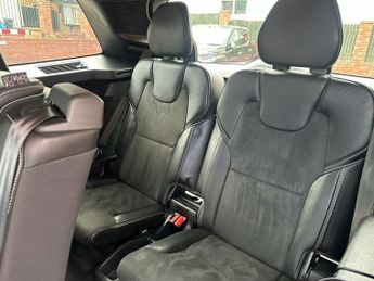 VOLVO XC90 2.0 D5 PowerPulse R-Design SUV 5dr Diesel Auto 4WD Euro 6 (s/s) 