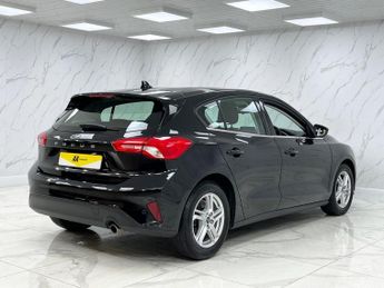 FORD FOCUS 1.5 EcoBlue Zetec Hatchback 5dr Diesel Manual Euro 6 (s/s) (120 