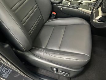 LEXUS NX 2.5 300h GPF SUV 5dr Petrol Hybrid E-CVT 4WD Euro 6 (s/s) (197 p