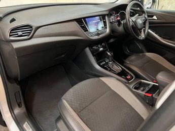 VAUXHALL GRANDLAND X 1.6 Turbo D BlueInjection Tech Line Nav SUV 5dr Diesel Auto Euro