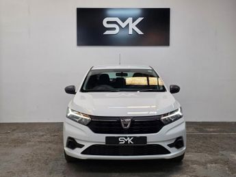 DACIA SANDERO 1.0 SCe Essential Hatchback 5dr Petrol Manual Euro 6 (s/s) (65 p