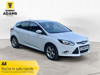 Ford Focus 1.6 TDCi Zetec Navigator Hatchback 5dr Diesel Manual Euro 5 (s/s
