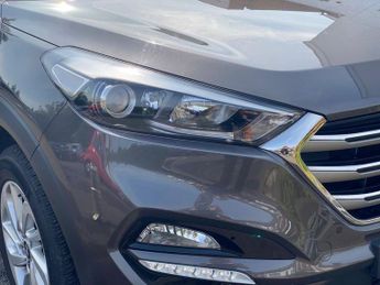 HYUNDAI TUCSON 1.7 CRDi Blue Drive Premium SUV 5dr Diesel Manual Euro 6 (s/s) (