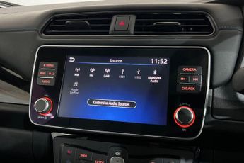 NISSAN LEAF 40kWh N-Connecta Hatchback 5dr Electric Auto (150 ps) 8in Touchs