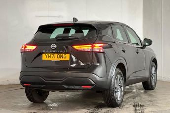 NISSAN QASHQAI 1.3 DIG-T MHEV Acenta Premium SUV 5dr Petrol Hybrid Manual Euro 