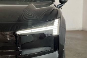 VOLVO EX30 Single Motor Extended Range 69kWh Ultra SUV 5dr Electric Auto (2