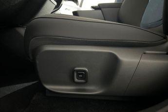 VOLVO EX30 Single Motor Extended Range 69kWh Ultra SUV 5dr Electric Auto (2