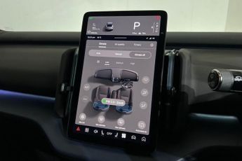 VOLVO EX30 Single Motor Extended Range 69kWh Ultra SUV 5dr Electric Auto (2