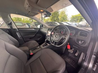 VOLKSWAGEN GOLF 1.4 TSI SE Nav Hatchback 5dr Petrol DSG Euro 6 (s/s) (125 ps)
