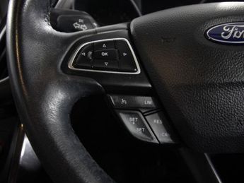 FORD C-MAX 1.5 TDCi Titanium MPV 5dr Diesel Powershift Euro 6 (s/s) (120 ps