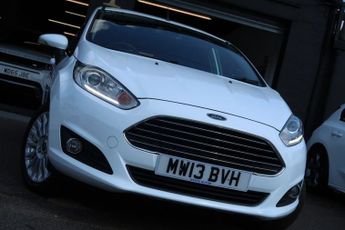 Ford Fiesta 1.6 Titanium Hatchback 5dr Petrol Powershift Euro 5 (105 ps)