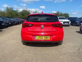 VAUXHALL ASTRA 1.4i Turbo SRi Nav Hatchback 5dr Petrol Manual Euro 6 (150 ps)