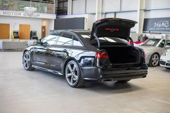 AUDI A6 SALOON 3.0 TDI V6 Black Edition Saloon 4dr Diesel S Tronic quattro Euro