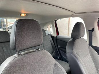 CITROEN C3 1.2 PureTech Selection Hatchback 5dr Petrol Manual Euro 6 (82 ps