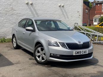 SKODA OCTAVIA 1.6 TDI SCR SE Technology Hatchback 5dr Diesel DSG Euro 6 (s/s) 