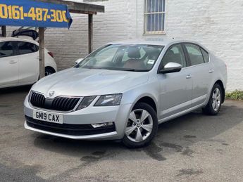 SKODA OCTAVIA 1.6 TDI SCR SE Technology Hatchback 5dr Diesel DSG Euro 6 (s/s) 