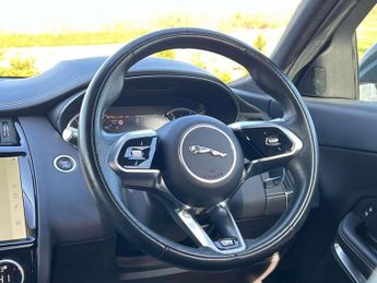 JAGUAR E-PACE 2.0 E-Pace R-Dynamic S D MHEV AWD Auto 4WD 5dr