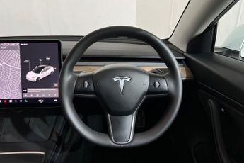 TESLA Model 3 Standard Range Plus Saloon 4dr Electric Auto RWD (241 bhp) Low M