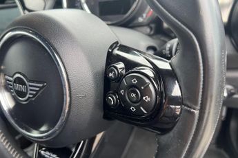 MINI CONVERTIBLE 1.5 Cooper Exclusive Convertible 2dr Petrol Manual Euro 6 (s/s) 