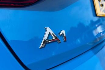 AUDI A1 1.0 TFSI 30 Black Edition Sportback 5dr Petrol Manual Euro 6 (s/