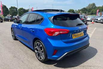 FORD FOCUS 1.5T EcoBoost ST-Line X Hatchback 5dr Petrol Auto Euro 6 (s/s) (