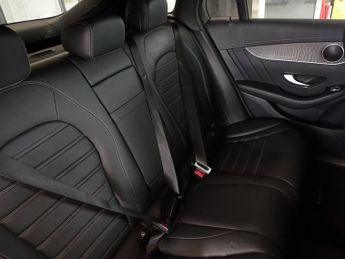 MERCEDES-BENZ GLC 2.0 GLC220d AMG Line (Premium) Coupe 5dr Diesel G-Tronic+ 4MATIC