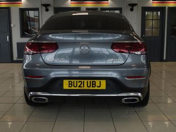 MERCEDES-BENZ GLC 2.0 GLC220d AMG Line (Premium) Coupe 5dr Diesel G-Tronic+ 4MATIC