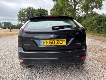 FORD FOCUS 1.6 Zetec Hatchback 5dr Petrol Manual (161 g/km, 99 bhp)