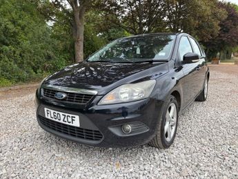 FORD FOCUS 1.6 Zetec Hatchback 5dr Petrol Manual (161 g/km, 99 bhp)