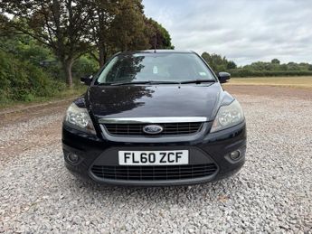 FORD FOCUS 1.6 Zetec Hatchback 5dr Petrol Manual (161 g/km, 99 bhp)