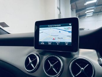 MERCEDES-BENZ CLA 2.1 CLA220d AMG Sport Shooting Brake 5dr Diesel 7G-DCT Euro 6 (s