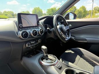 NISSAN JUKE 1.0 DIG-T Tekna SUV 5dr Petrol DCT Auto Euro 6 (s/s) (114 ps)