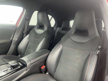 MERCEDES-BENZ A-CLASS 1.3 A200 AMG Line (Premium) Hatchback 5dr Petrol 7G-DCT Euro 6 (