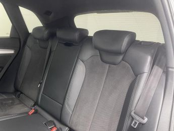 AUDI Q5 2.0 TDI 40 S line SUV 5dr Diesel S Tronic quattro Euro 6 (s/s) (