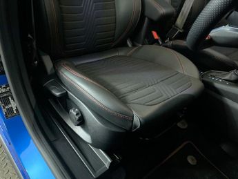 FORD PUMA 1.0T EcoBoost MHEV ST-Line X SUV 5dr Petrol Hybrid DCT Euro 6 (s