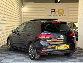 VOLKSWAGEN GOLF 1.4 TSI BlueMotion Tech ACT GT Edition Hatchback 5dr Petrol DSG 