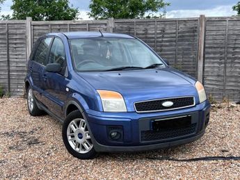 Ford Fusion 1.6 Zetec Climate Hatchback 5dr Petrol Automatic (181 g/km, 99 b