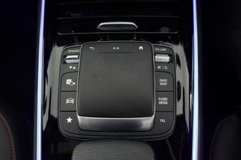 MERCEDES-BENZ EQA EQA 300 66.5kWh AMG Line Auto 4MATIC 5dr