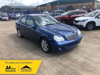 Mercedes C Class 1.8 C180 Kompressor Classic SE Saloon 4dr Petrol Automatic (193 