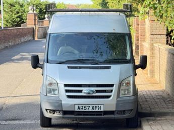 FORD TRANSIT 2.2 TDCi 330 Duratorq Panel Van 3dr Diesel Manual FWD L1 H2 (201
