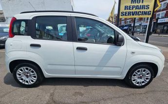 FIAT PANDA AUTOMATIC 0.9 TwinAir Easy Hatchback 5dr Petrol Dualogic Euro 6 