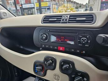 FIAT PANDA AUTOMATIC 0.9 TwinAir Easy Hatchback 5dr Petrol Dualogic Euro 6 